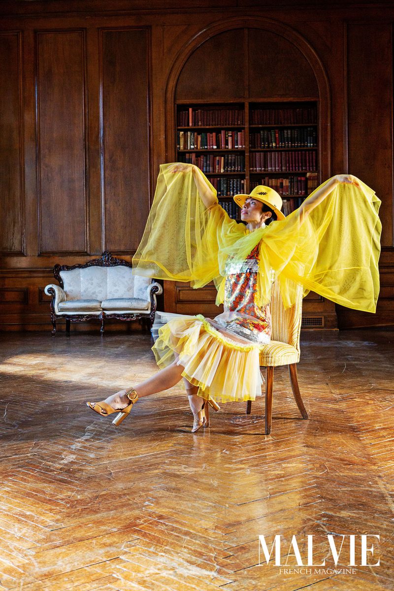 Performer Sharlane Conner wearing elmadawy